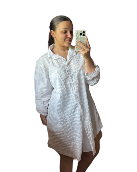 Robe/Chemise blanche à rayures